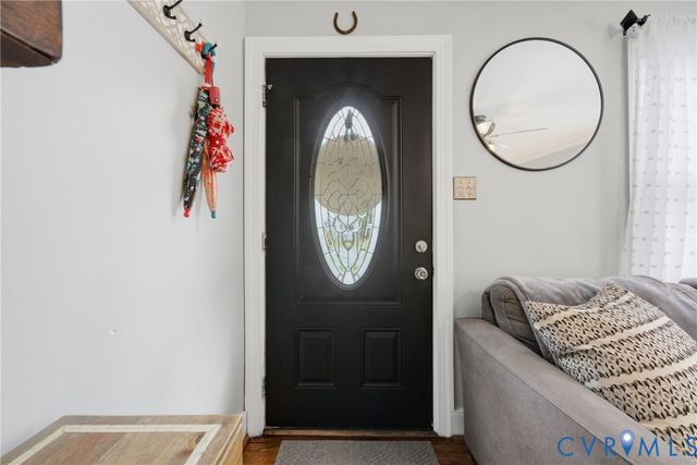 23 Huntsman Rd, Sandston, VA 23150