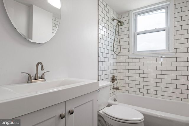 1811 SYCAMORE ST, Wilmington, DE 19805