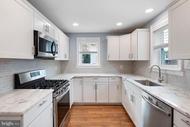 1811 SYCAMORE ST, Wilmington, DE 19805