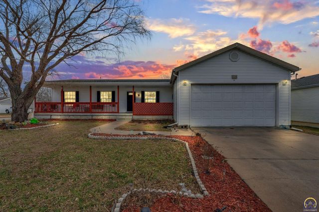 319 SE 44th Ter, Topeka, KS 66609