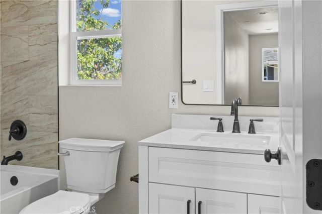 8389 Amapoa, Atascadero, CA 93422