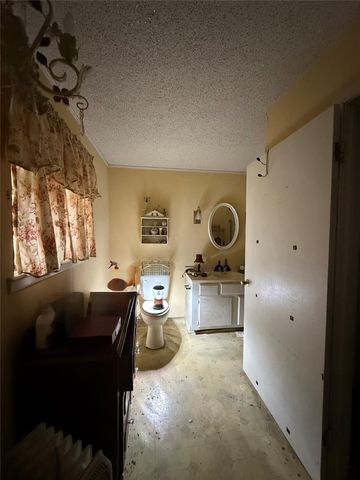 111 Private Road 7925, Edgewood, TX 75117