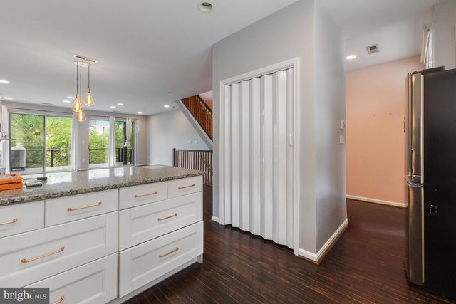 1025 COVINGTON ST, Baltimore, MD 21230