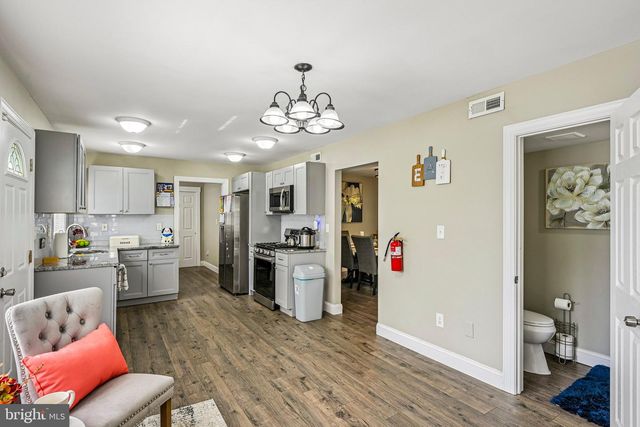 38 MANDOLIN LN, Willingborough, NJ 08046
