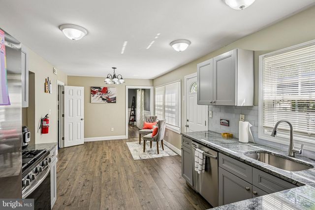 38 MANDOLIN LN, Willingborough, NJ 08046