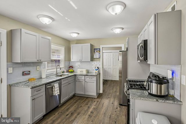 38 MANDOLIN LN, Willingborough, NJ 08046