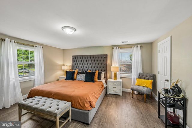 38 MANDOLIN LN, Willingborough, NJ 08046