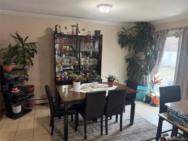 2 1st Street, Coram, NY 11727