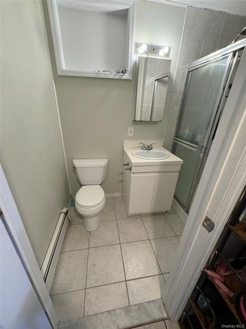 2 1st Street, Coram, NY 11727