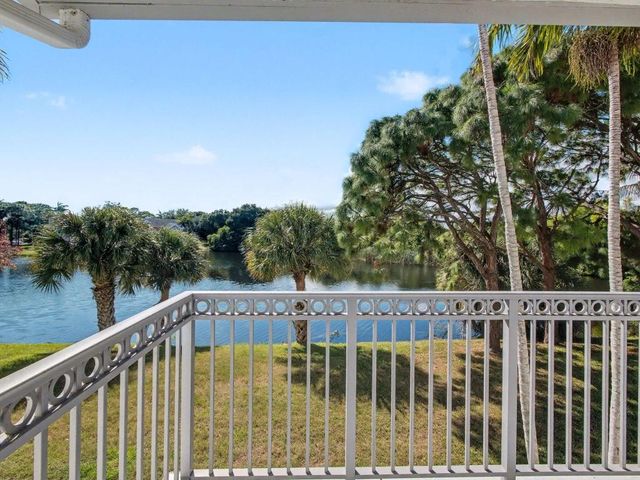 2046 Alta Meadows Lane 1904, Delray Beach, FL 33444