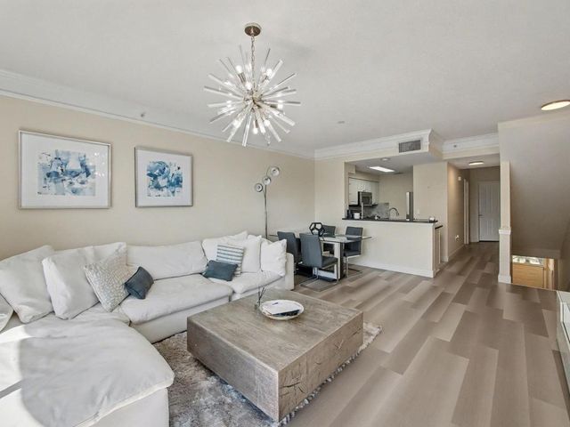 2046 Alta Meadows Lane 1904, Delray Beach, FL 33444