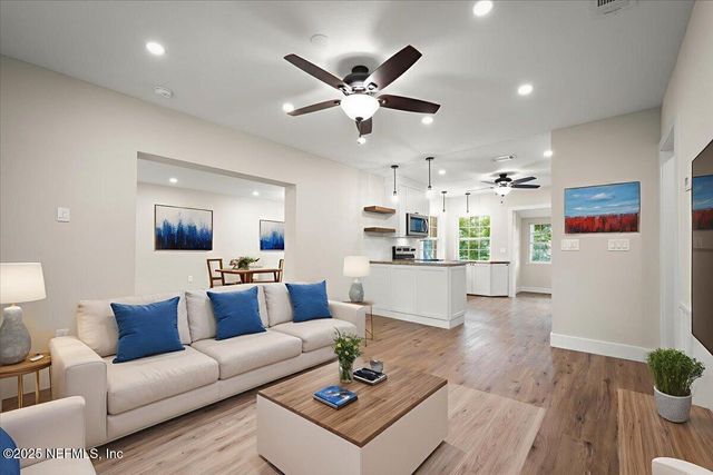 5112 SHARON Terrace, Jacksonville, FL 32207