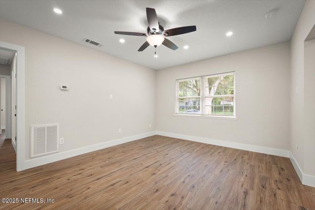 5112 SHARON Terrace, Jacksonville, FL 32207