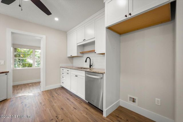 5112 SHARON Terrace, Jacksonville, FL 32207