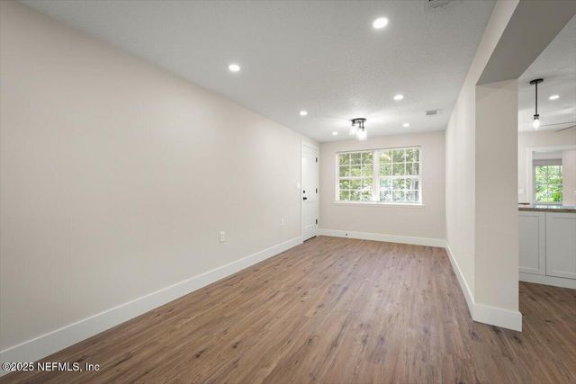 5112 SHARON Terrace, Jacksonville, FL 32207