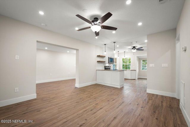 5112 SHARON Terrace, Jacksonville, FL 32207