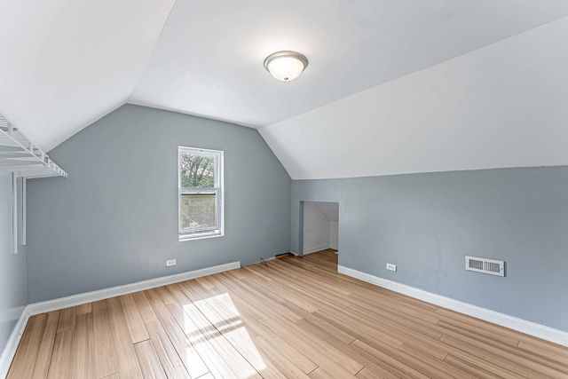705 N Ridgeway Avenue, Chicago, IL 60624