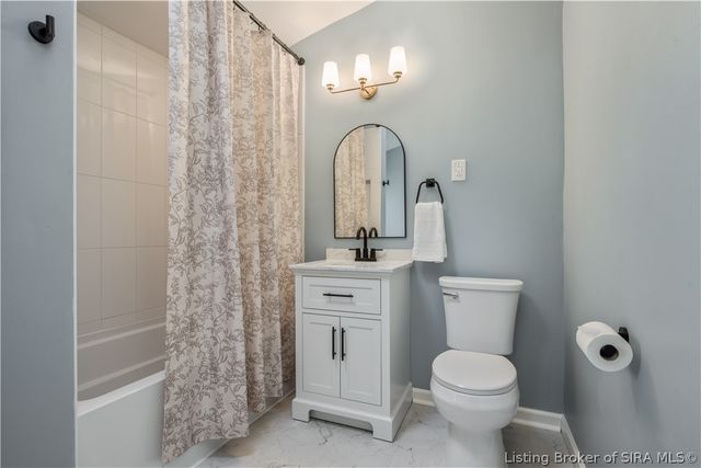 316 Mary Drive, New Albany, IN 47150