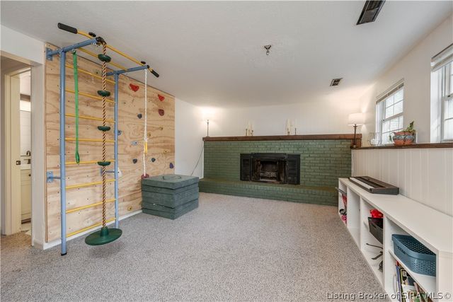 316 Mary Drive, New Albany, IN 47150
