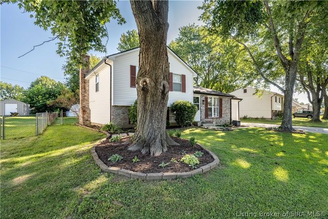 316 Mary Drive, New Albany, IN 47150