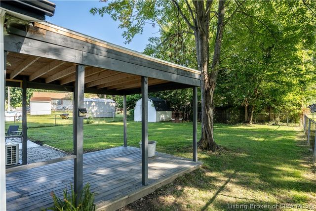 316 Mary Drive, New Albany, IN 47150