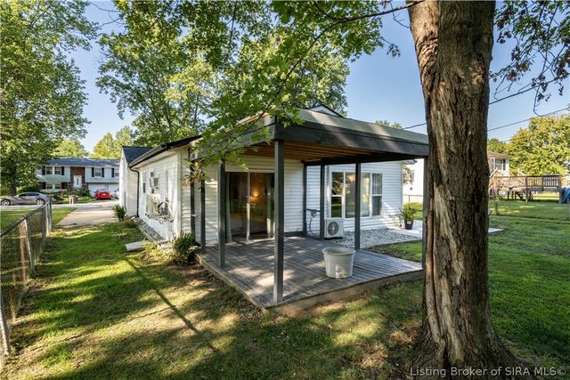 316 Mary Drive, New Albany, IN 47150