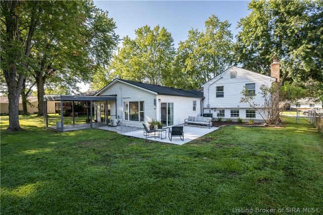 316 Mary Drive, New Albany, IN 47150