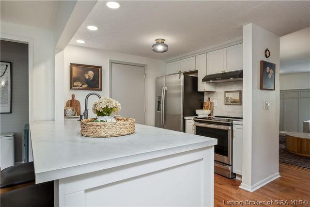 316 Mary Drive, New Albany, IN 47150