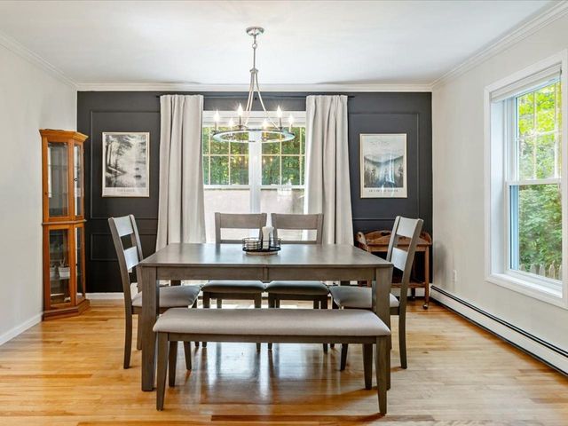 20 Hagan Drive, Essex, VT 05452