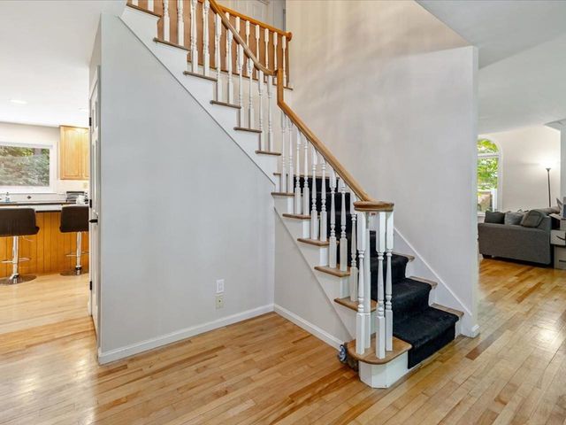 20 Hagan Drive, Essex, VT 05452