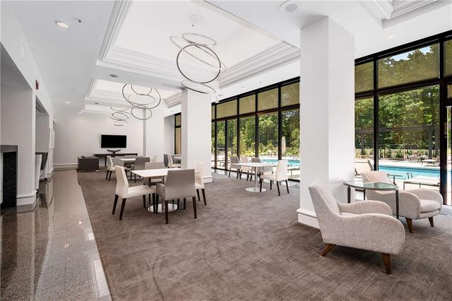 2660 Peachtree NW Road 19F, Atlanta, GA 30305