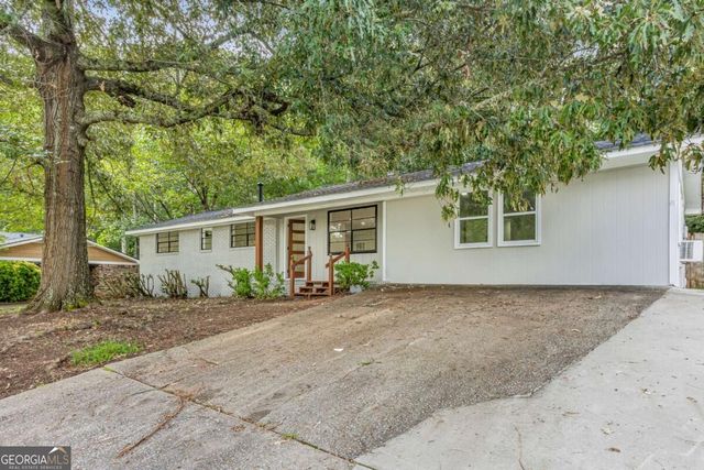 6065 Yucca Drive, Douglasville, GA 30135