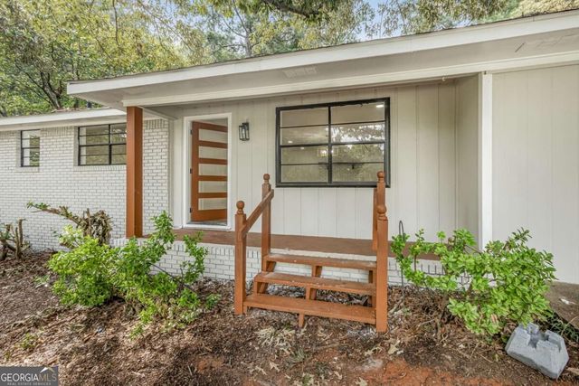 6065 Yucca Drive, Douglasville, GA 30135