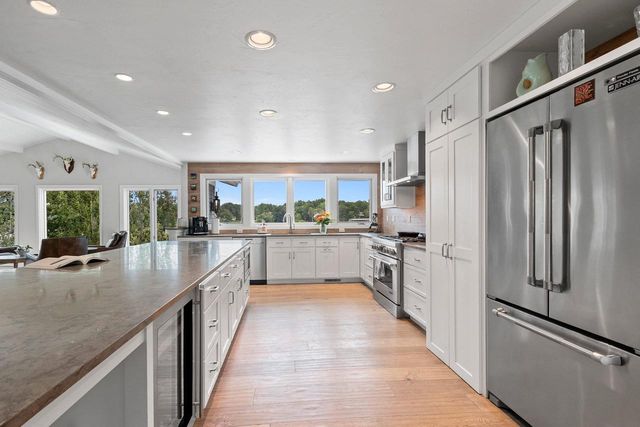 2057 LOST DAUPHIN ROAD, De Pere, WI 54115