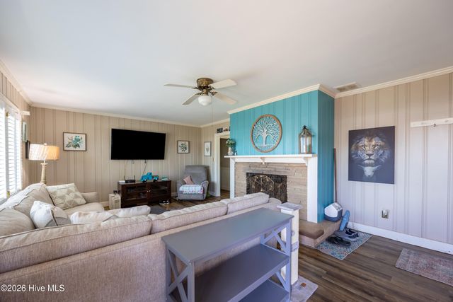 104 Stark Circle N, Wilson, NC 27893