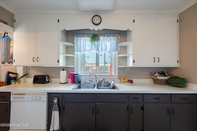 104 Stark Circle N, Wilson, NC 27893