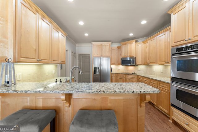 2024 Democracy Drive, Buford, GA 30519
