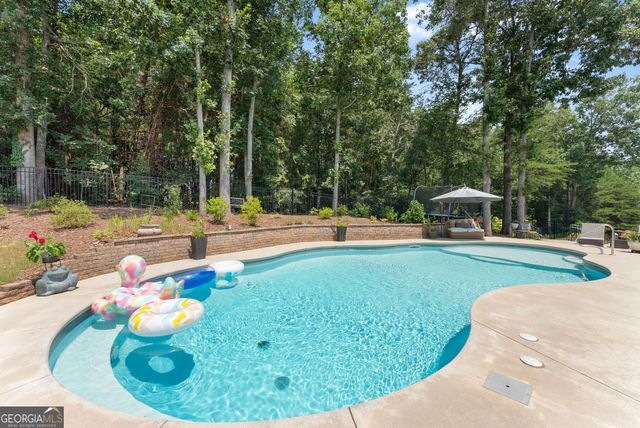 2024 Democracy Drive, Buford, GA 30519