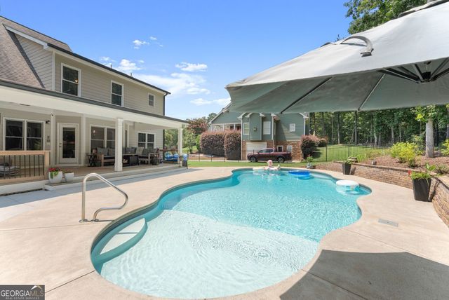 2024 Democracy Drive, Buford, GA 30519