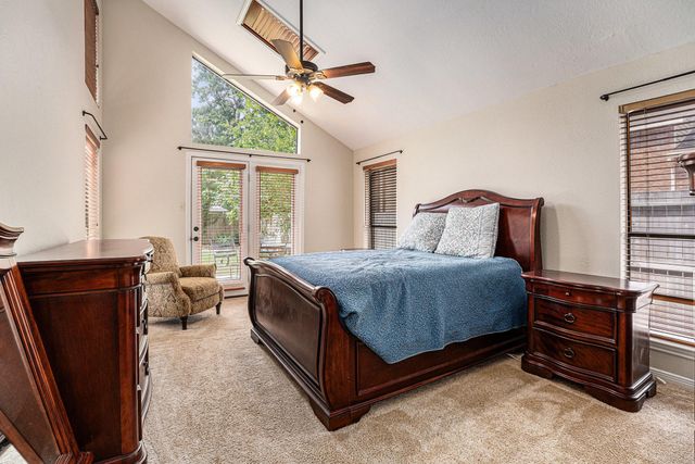 602 Crestwood Drive, El Lago, TX 77586