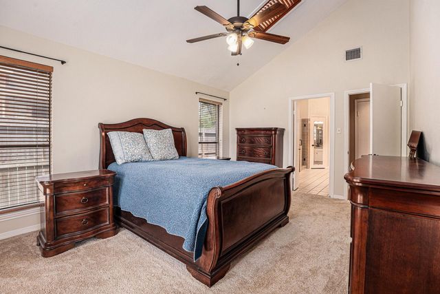 602 Crestwood Drive, El Lago, TX 77586