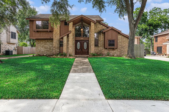 602 Crestwood Drive, El Lago, TX 77586
