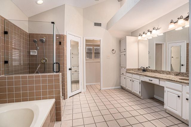 602 Crestwood Drive, El Lago, TX 77586