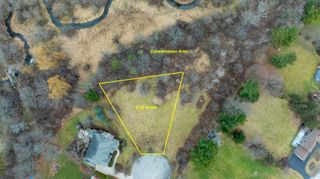 7 Lydia Court, South Elgin, IL 60177