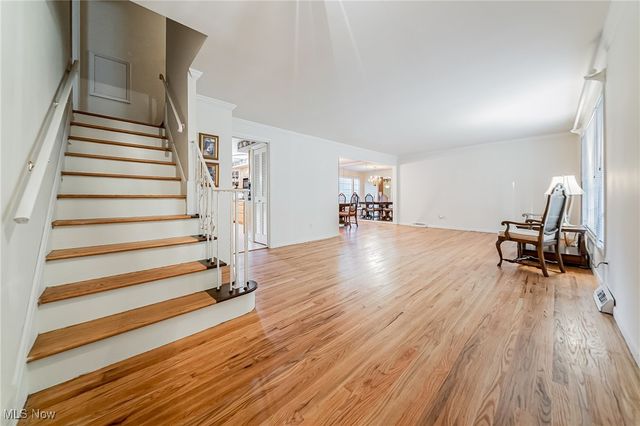 4781 Dorshwood Road, South Euclid, OH 44121