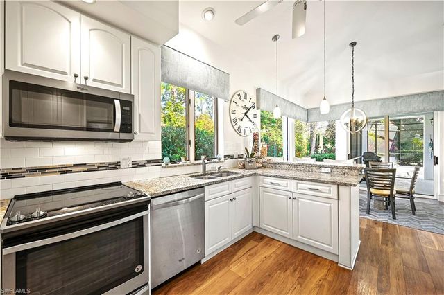 3321 Riviera Lakes CT, Bonita Springs, FL 34134