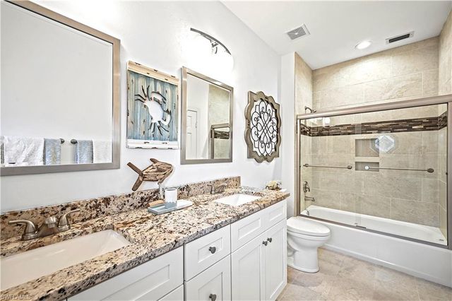 3321 Riviera Lakes CT, Bonita Springs, FL 34134