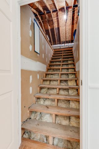 105 Trout Valley Dr, Hendersonville, TN 37075