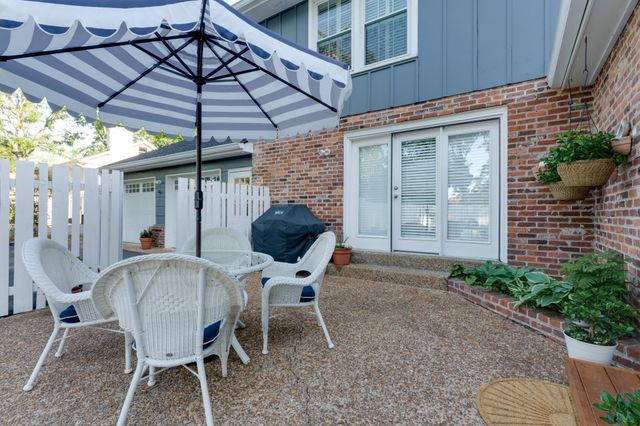 105 Trout Valley Dr, Hendersonville, TN 37075