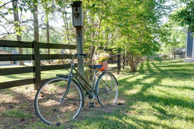 105 Trout Valley Dr, Hendersonville, TN 37075